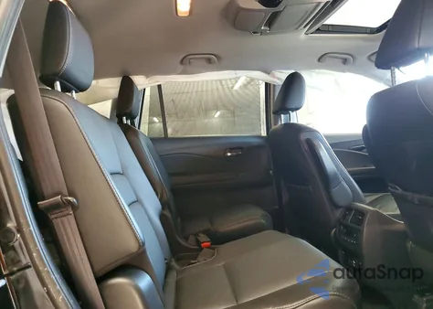 2022 Honda Pilot Touring из США, поврежденный, VIN 5FNYF6H67NB073839